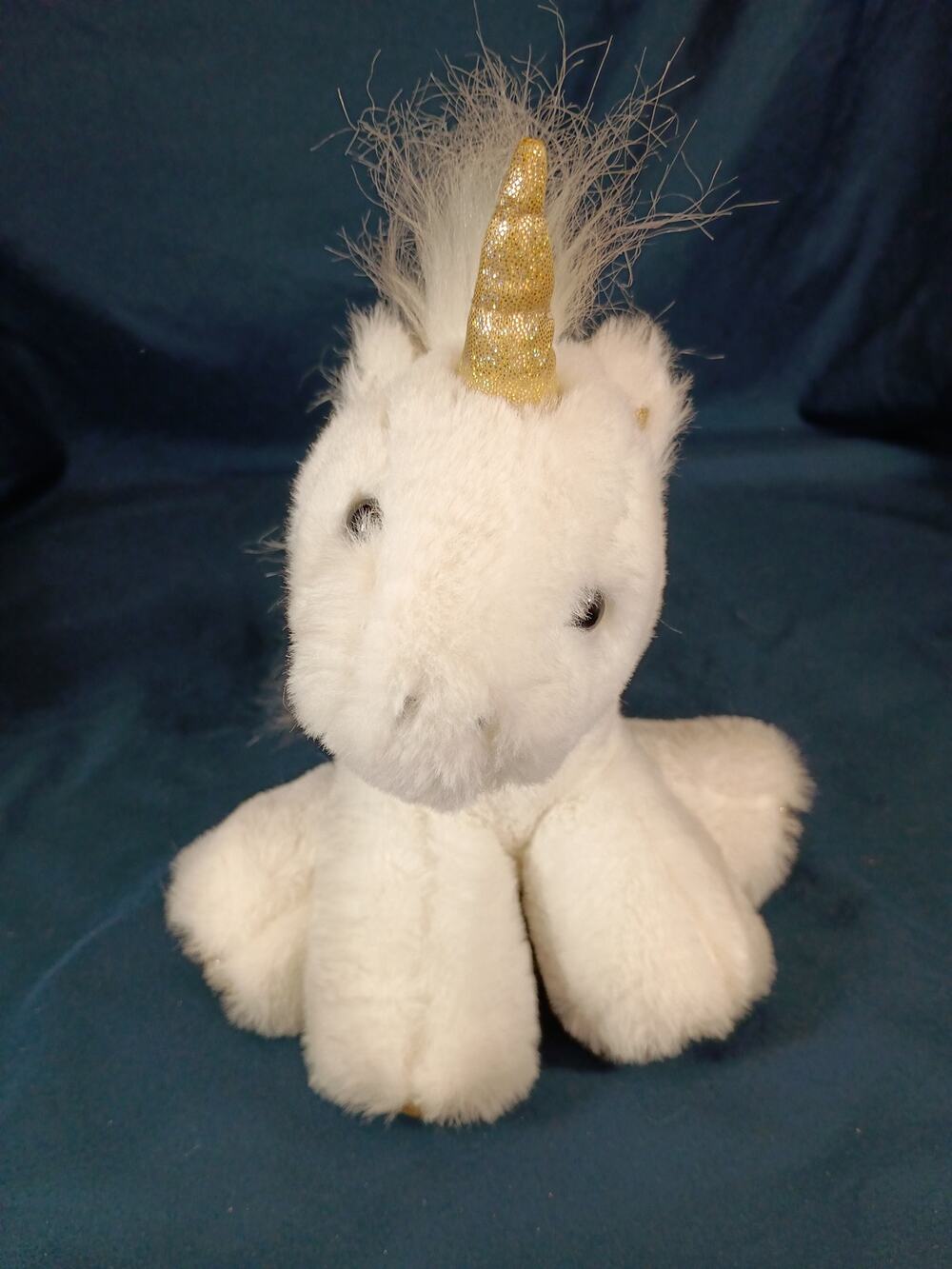 FAO Schwarz Sparklers White Unicorn Plush Gold Horn Mane Tail 2022